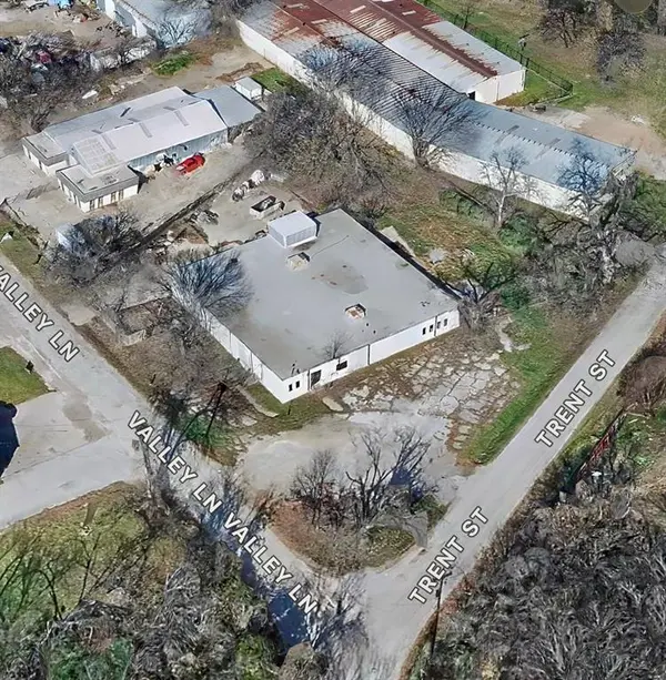 213 Valley Lane, Kennedale, TX 76060