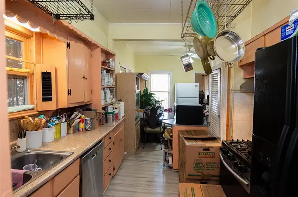 2011 Ramsey Avenue, Dallas, TX 75216