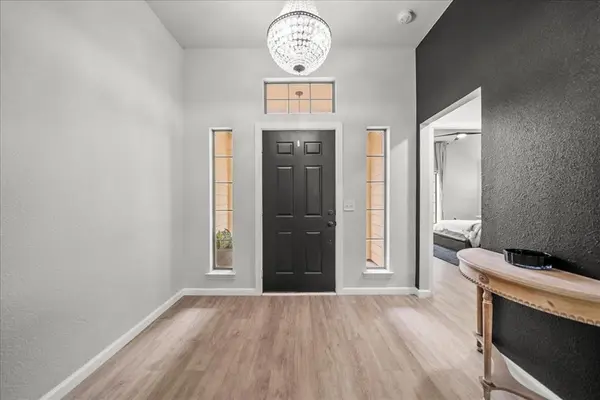 909 Dudley Street, Denton, TX 76205