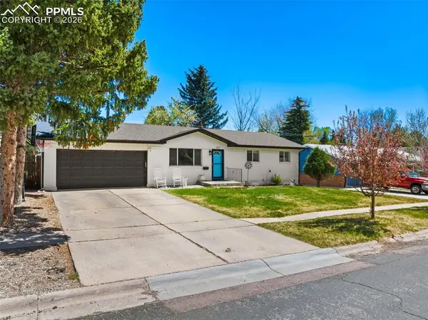 1139 Chambers DR, Colorado Springs, CO 80904
