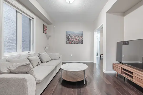 25 White Beach CRES, Vaughan, ON L6A 4K6