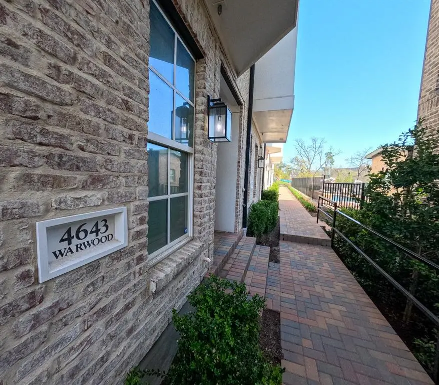 4643 Warwood Lane, Dallas, TX 75219