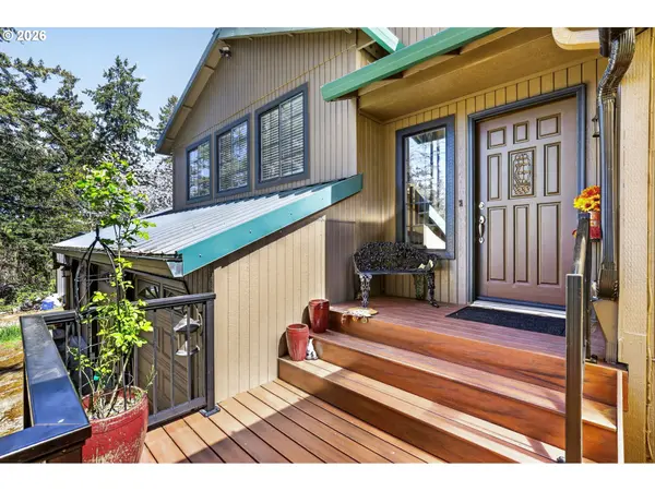 21155 SE FOSTER RD, Damascus, OR 97089