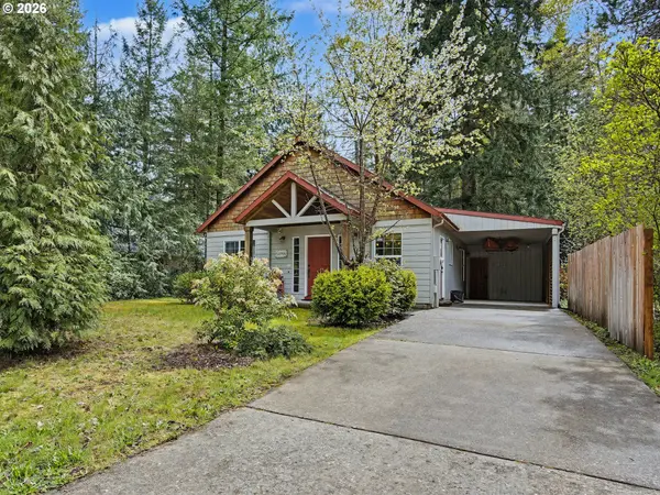 64966 E RIVERSIDE DR, Brightwood, OR 97011