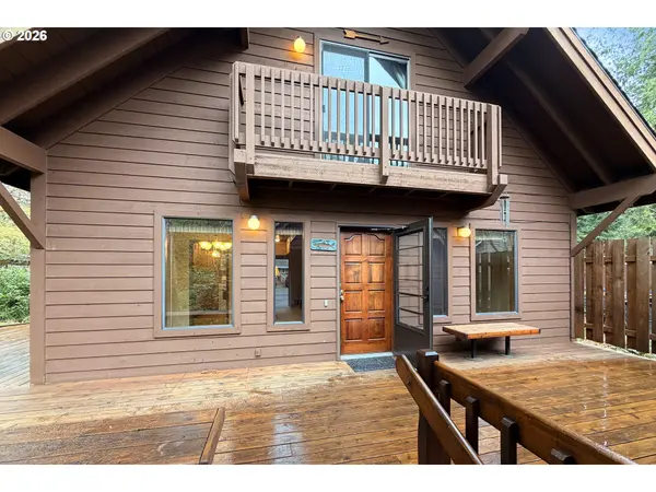 65252 E ALPINE WAY, Rhododendron, OR 97049