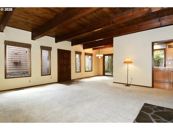 65252 E ALPINE WAY, Rhododendron, OR 97049