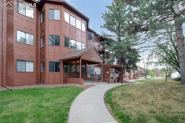 2450 Palmer Park BLVD #302, Colorado Springs, CO 80909