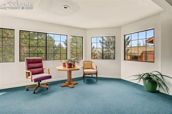 2450 Palmer Park BLVD #302, Colorado Springs, CO 80909