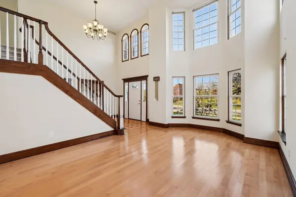 3808 Briar Pkwy, Pittsfield Charter Twp, MI 48108