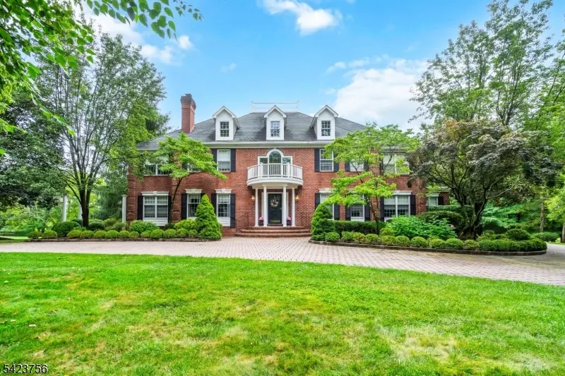 11 Baltusrol Way, Bernards Twp., NJ 07931