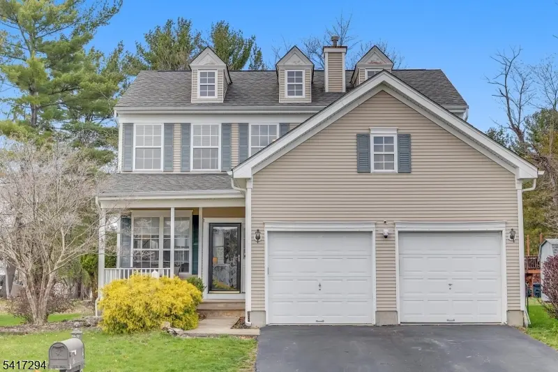 23 Musky Ridge Dr, Hackettstown Town, NJ 07840