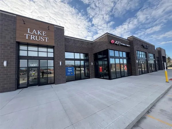 1229 Holiday BLVD #1229, Monroe, MI 48162