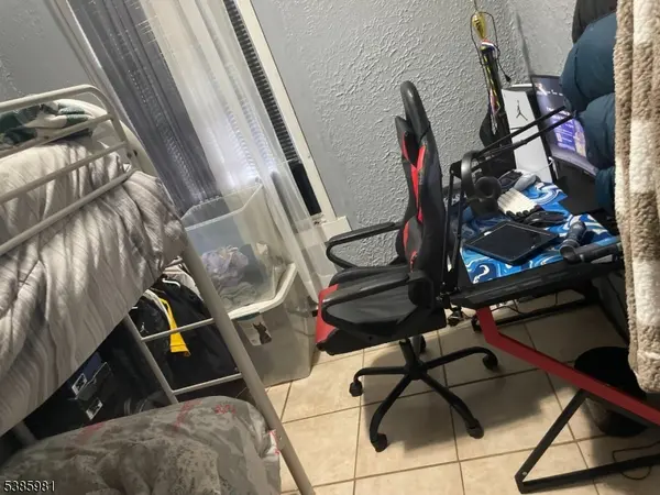 63 Front St, Paterson City, NJ 07522