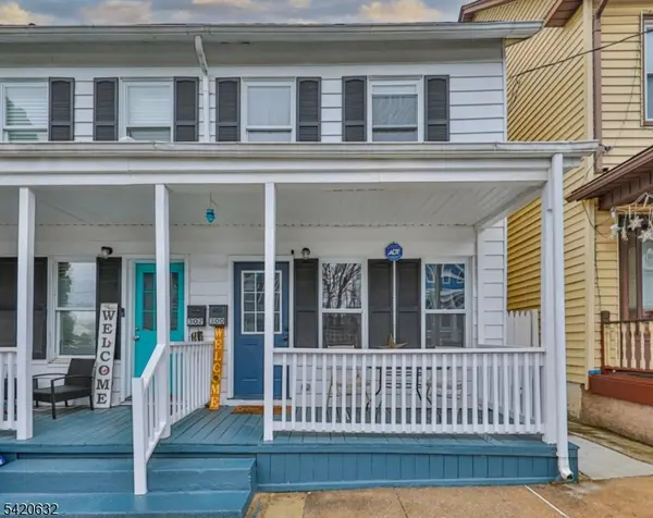 300 Chambers St, Phillipsburg Town, NJ 08865