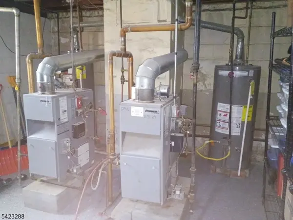 29 Orchard Rd, Maplewood Twp., NJ 07040