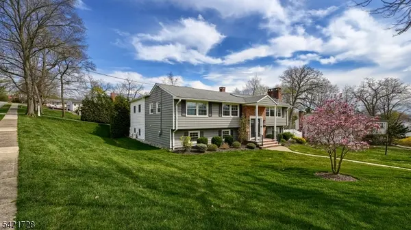 84 Brandon Ave, Wayne Twp., NJ 07470