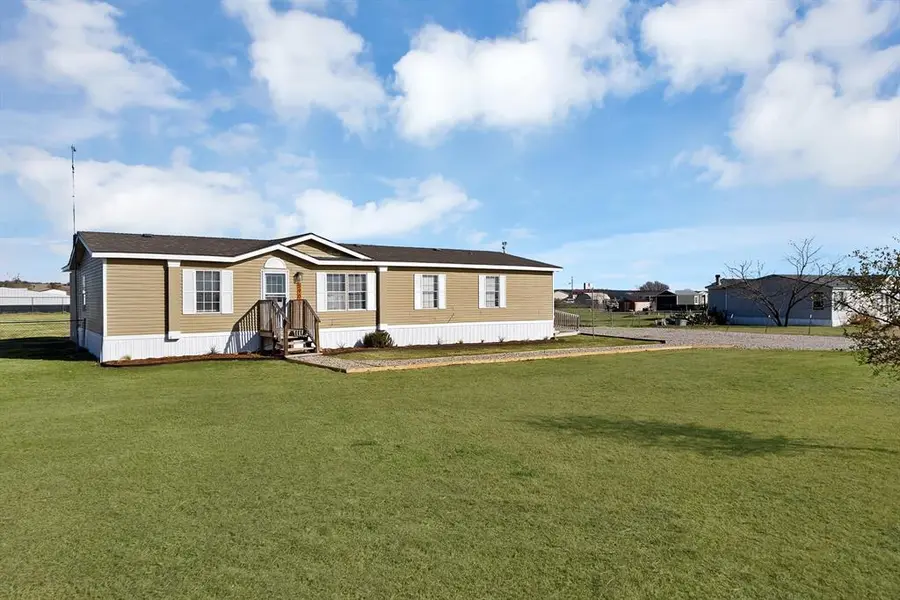 5900 Wild Berry Trail, Joshua, TX 76058