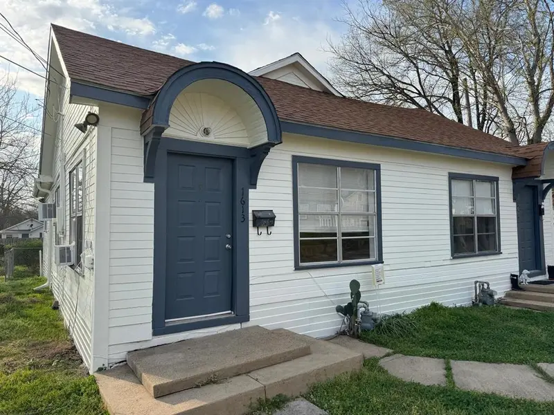 1613 Park Street, Commerce, TX 75428