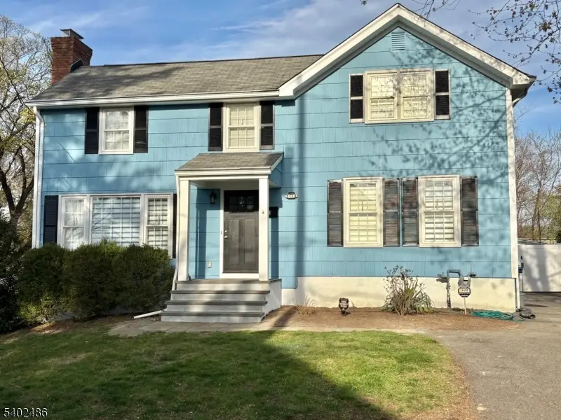 26 Garibaldi St, Bernardsville Boro, NJ 07924