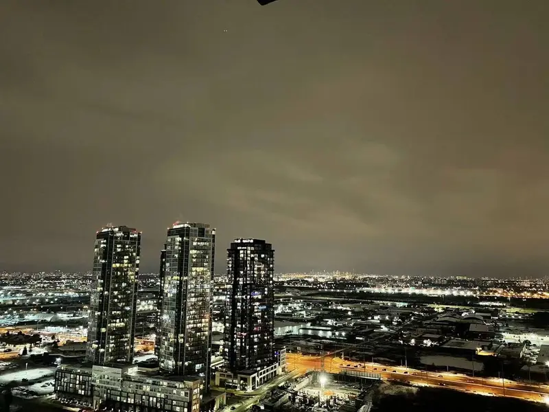 7895 Jane ST #3202, Vaughan, ON L4K 0K2