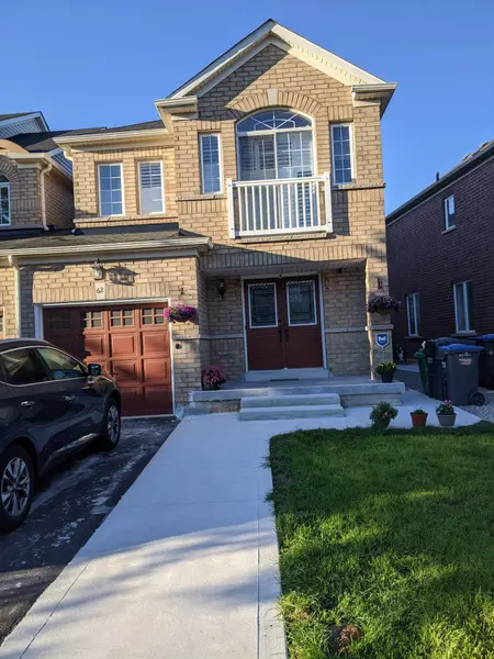 62 Charcoal WAY, Brampton, ON L6Y 5R9