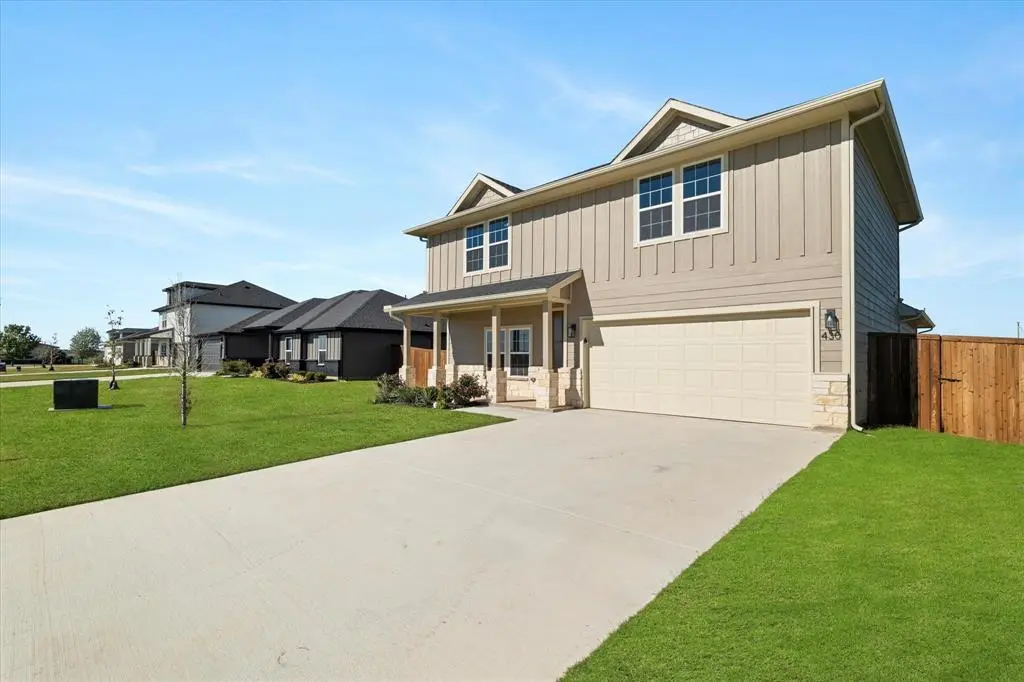 430 Cirrus Circle, Muenster, TX 76252