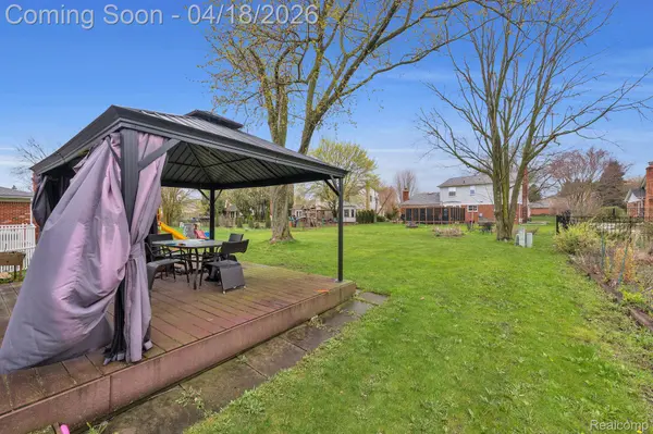 7323 Burgundy ST, Canton Charter Township, MI 48187