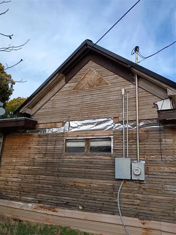 611 W 12TH Street, Sweetwater, TX 79556