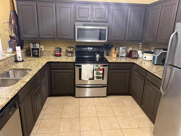 1203 Eagle Point, Graford, TX 76449