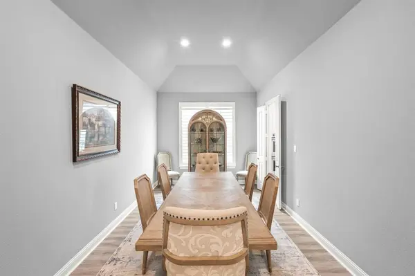 8009 Three Forks Trail, Mckinney, TX 75071