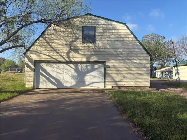 1501 Mcadams Road, Graford, TX 76449