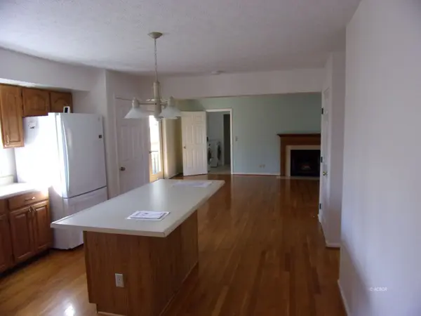 3 Windsor Place, Athens, OH 45701