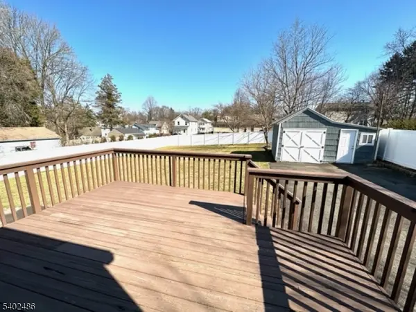 26 Garibaldi St, Bernardsville Boro, NJ 07924