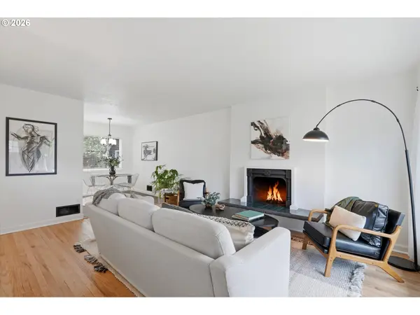 10920 NE HANCOCK ST, Portland, OR 97220