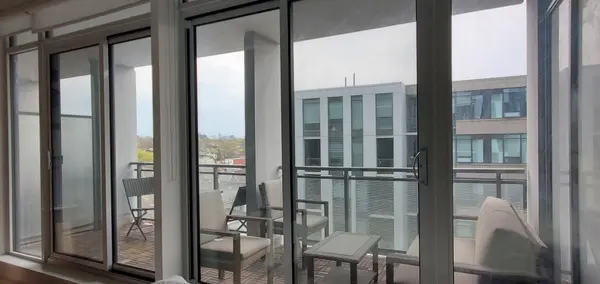 30 Minowan Miikan LN #629, Toronto C01, ON M6J 0E5