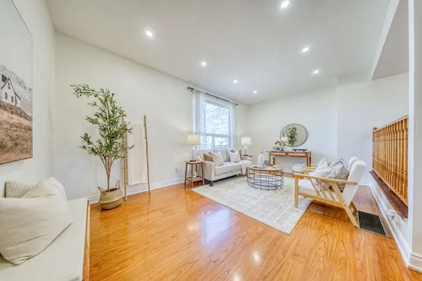 1350 Glenanna RD #7, Pickering, ON L1V 2V9