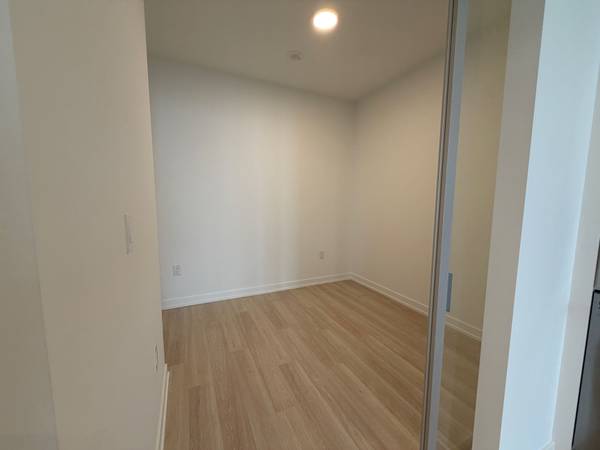 9763 Markham RD #A2306, Markham, ON L6E 0W3