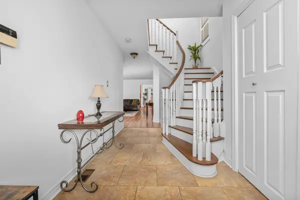 38 Sarno ST, Vaughan, ON L4H 1X6