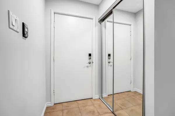 6842 Avila RD, Mississauga, ON L5N 1R8