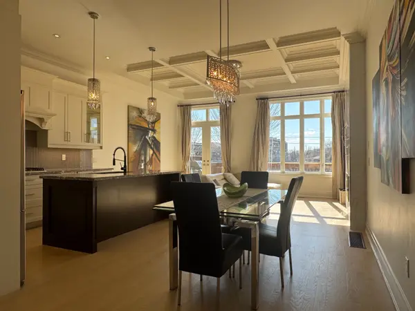 58B Thirty Second ST, Toronto W06, ON M8W 3G5