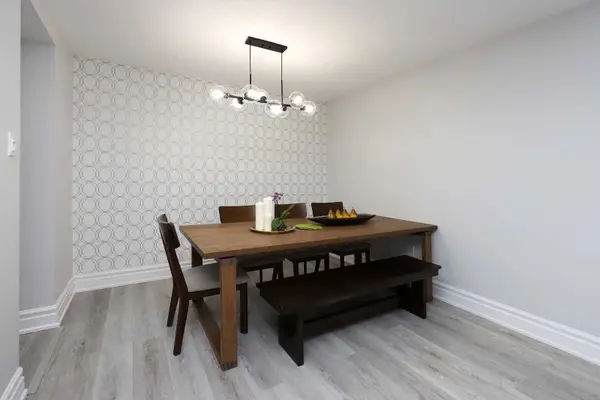 100 County Court BLVD #1101, Brampton, ON L6W 3X1