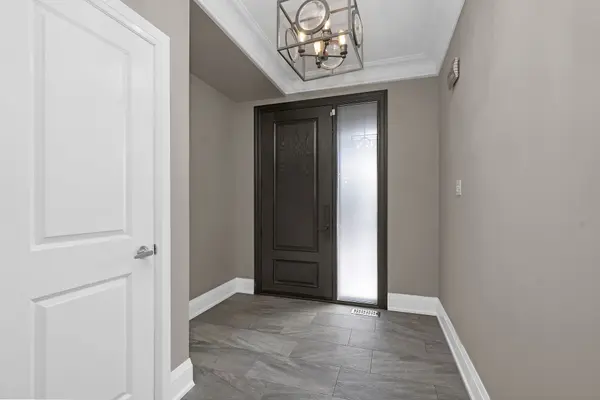 99 Gray Park DR, Caledon, ON L7E 2N5