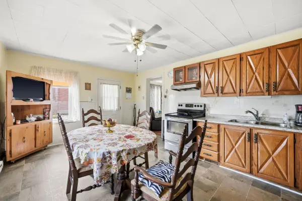 3721 Champlain ST, Clarence-rockland, ON K0A 1E0