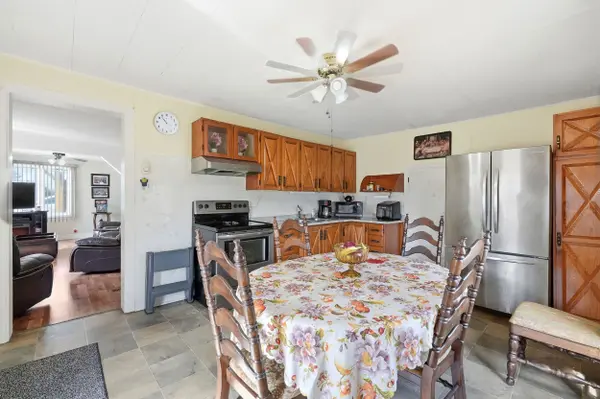 3721 Champlain ST, Clarence-rockland, ON K0A 1E0