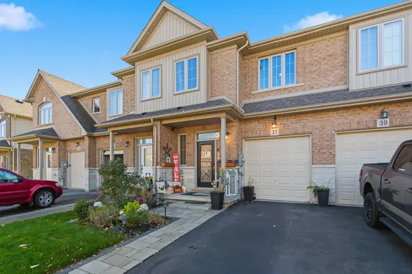 37 FAIRGROUNDS DR, Hamilton, ON L0R 1C0