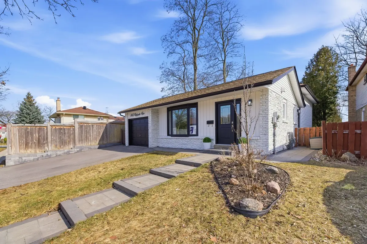 345 Highgate AVE, Oshawa, ON L1G 7G1