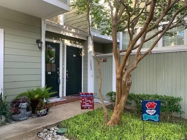 6220 Bentwood Trail #1202, Dallas, TX 75252