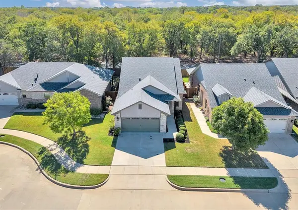 2214 Cobblestone Court, Granbury, TX 76049