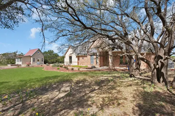 2526 Hayley Drive, Weatherford, TX 76085
