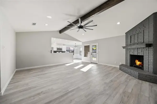 127 Wildwood Crossover Street, Gun Barrel City, TX 75156